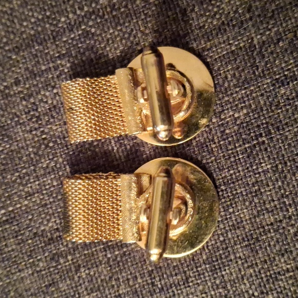 Libra Mens Gold Plated Cuffs - Picture 3 of 4